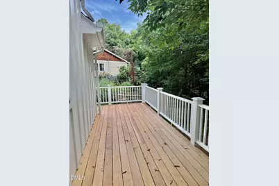 107 N Bellvue Street N, Hillsborough, NC 27278 - Photo 15