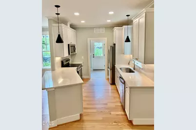 107 N Bellvue Street N, Hillsborough, NC 27278 - Photo 7