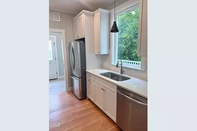 107 N Bellvue Street N, Hillsborough, NC 27278 - Photo 9