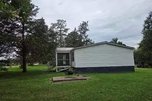 109 Bolton Ln, Warrenton, NC 27589 - Photo 3