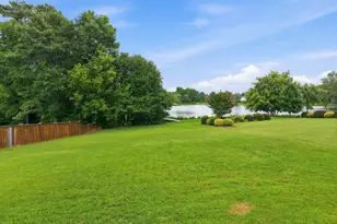2204 Mills Crest St, Fuquay Varina, NC 27526 - Photo 45