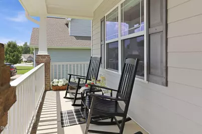 2204 Mills Crest Street, Fuquay-Varina, NC 27526 - Photo 5