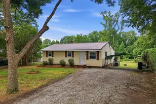 209 Montpelier Ave, Roxboro, NC 27573 - Photo 5