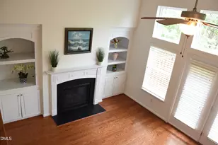 882 Queen City Cres, Apex, NC 27523 - Photo 7