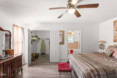 10027 Garland Highway, Clinton, NC 28328 - Photo 35