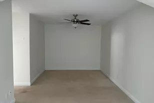 10511 Rosegate Ct, Raleigh, NC 27617 - Photo 17