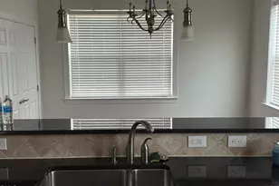 10511 Rosegate Ct, Raleigh, NC 27617 - Photo 7