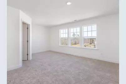 633 Sefton Park Drive, Zebulon, NC 27597 - Photo 17