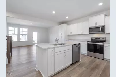 633 Sefton Park Drive, Zebulon, NC 27597 - Photo 3