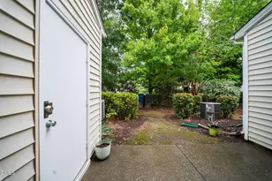 3015 Berkeley Springs Pl, Raleigh, NC 27616 - Photo 31