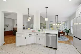 108 Graylyn Dr, Chapel Hill, NC 27516 - Photo 13
