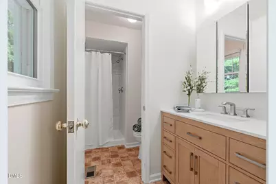 6408 Dixon Drive, Raleigh, NC 27609 - Photo 51