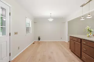 6408 Dixon Dr, Raleigh, NC 27609 - Photo 21