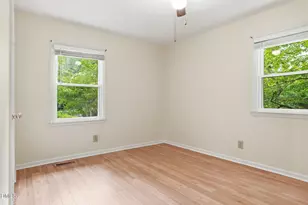6408 Dixon Dr, Raleigh, NC 27609 - Photo 59