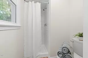 6408 Dixon Dr, Raleigh, NC 27609 - Photo 53