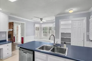 204 Raindrop Ct, Raleigh, NC 27615 - Photo 15