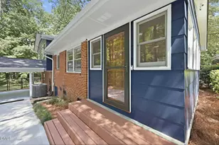102 Lattimore Ln, Durham, NC 27713 - Photo 7