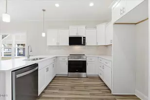 606 S Vance St, Fremont, NC 27830 - Photo 13