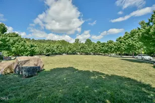 106 Kiley St, Chapel Hill, NC 27516 - Photo 35