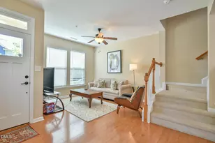 106 Kiley St, Chapel Hill, NC 27516 - Photo 5