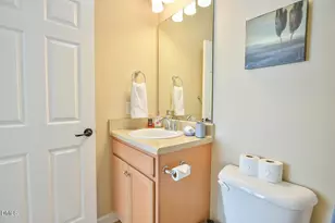 106 Kiley St, Chapel Hill, NC 27516 - Photo 25