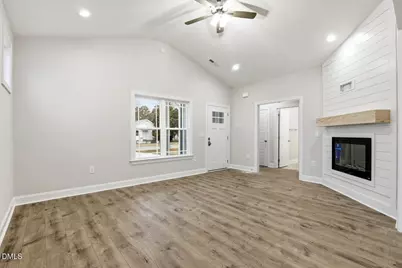 608 S Vance Street, Fremont, NC 27830 - Photo 5