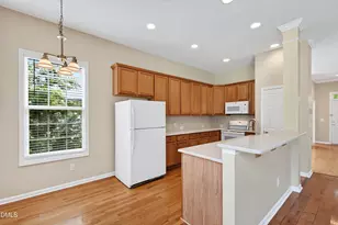 118 N Fields Cir, Chapel Hill, NC 27516 - Photo 3