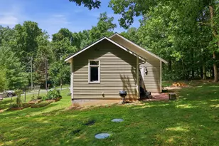741 Latimer St, Hillsborough, NC 27278 - Photo 31