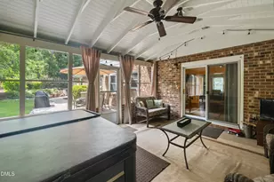 911 Emory Ln, Raleigh, NC 27609 - Photo 27