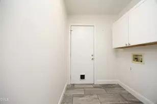 200 Honeysuckle Ln, Cary, NC 27513 - Photo 19