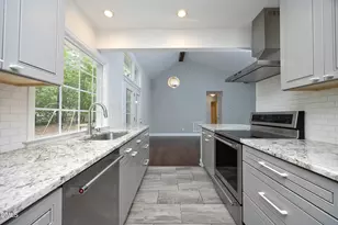 200 Honeysuckle Ln, Cary, NC 27513 - Photo 15