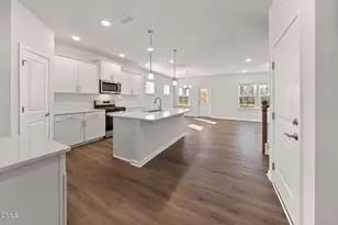 508 Foxfield Wy, Fuquay Varina, NC 27526 - Photo 3