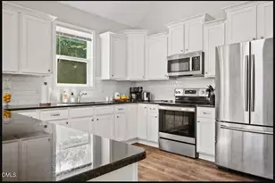 117 Friendly Ln, Henderson, NC 27537 - Photo 9