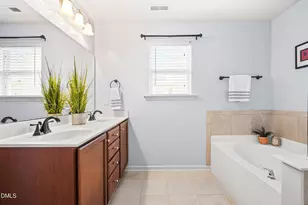 1121 Arden Trace Ct, Fuquay Varina, NC 27526 - Photo 21