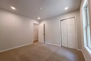 810 Hilltop Cir, Sanford, NC 27332 - Photo 11