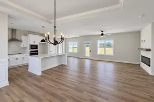 140 Margot Manor Dr, Benson, NC 27504 - Photo 3