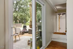 200 Northclift Dr, Raleigh, NC 27609 - Photo 29