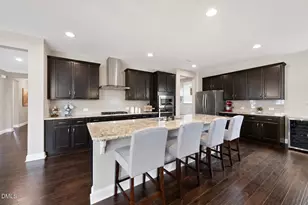 2430 Braxton Wood Ln, Apex, NC 27523 - Photo 5
