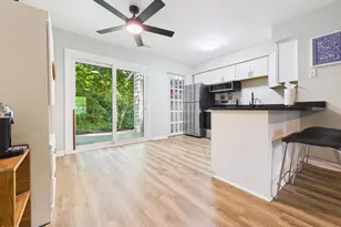 110 Friar Ln, Carrboro, NC 27510 - Photo 15