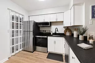 110 Friar Ln, Carrboro, NC 27510 - Photo 11