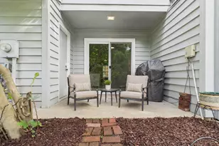110 Friar Ln, Carrboro, NC 27510 - Photo 5