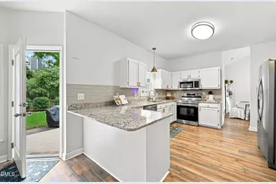 12109 Townmeade Court, Raleigh, NC 27613 - Photo 15