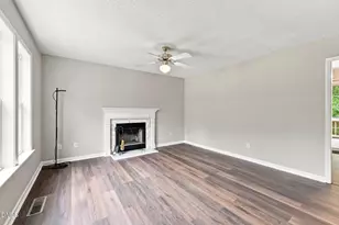 105 Cabrita Ct, Holly Springs, NC 27540 - Photo 3
