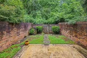 2816 Wycliff Rd, Raleigh, NC 27607 - Photo 5