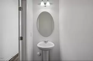 2223 Gln Xing Dr, Durham, NC 27704 - Photo 21