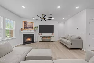 200 Bridle Brk Wy, Fuquay Varina, NC 27526 - Photo 11