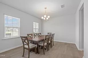 200 Bridle Brk Wy, Fuquay Varina, NC 27526 - Photo 3