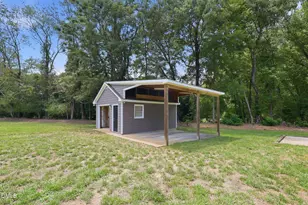 4008 W Lake Rd, Apex, NC 27539 - Photo 3