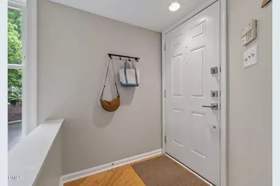 1011 Wirewood Drive #201, Raleigh, NC 27605 - Photo 5