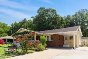 416 Belmont Dr, Durham, NC 27703 - Photo 3